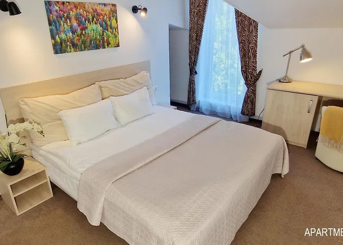 & Old Town 10 Min Walk 24-hours Front Desk Lejlighedshotel